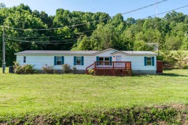 Main picture of 255 Foster Rd