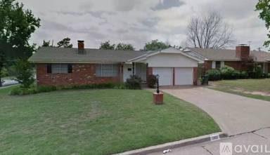 Main picture of 1200 Avondale Dr
