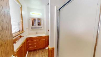 Main picture of 806 Oak St