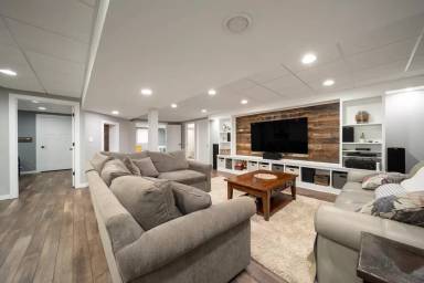 Main picture of 1144 Rolling Ln
