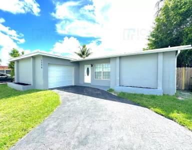 Main picture of 2590 NW 89th Ave