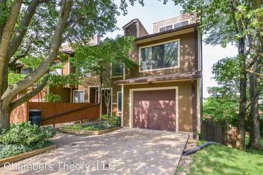 Main picture of 1521 Emerson Ave