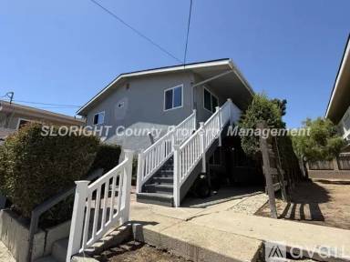 Main picture of 857 Manhattan Ave