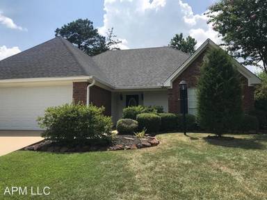 Main picture of 119 Mizell Ln