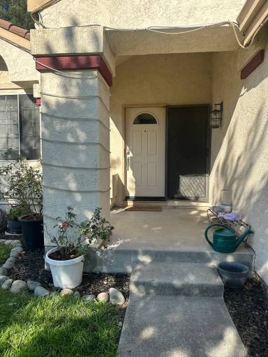 Main picture of 713 Antrim Ln