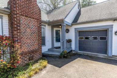 Main picture of 604 Wilder Dr