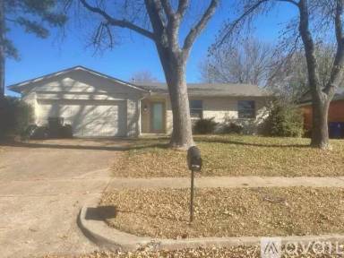 Main picture of 2621 S Poplar Ave