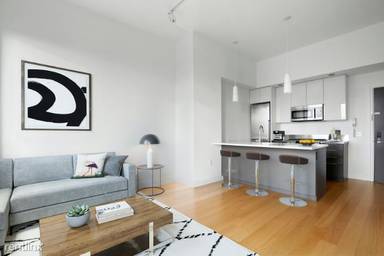 Main picture of 300 Ashland Apartments