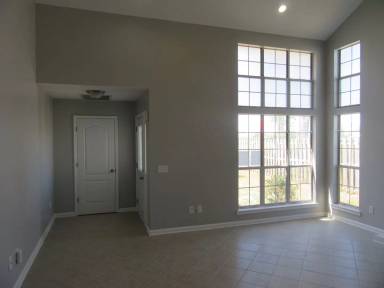 Main picture of 801 Plantation Way