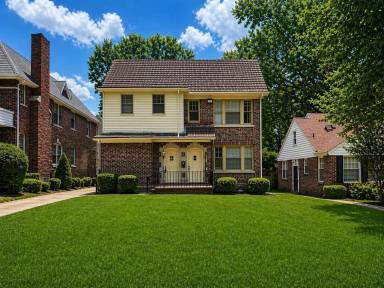 Main picture of 2191 Washington Ave