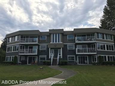 Main picture of 4214 W Lake Sammamish Pkwy NE