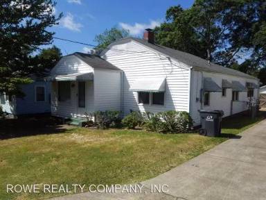 Main picture of 3911 16th Ave