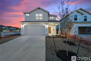 Main picture of 420 Bella Luna Way