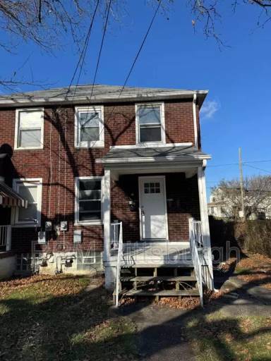 Main picture of 601 Farnsworth Ave