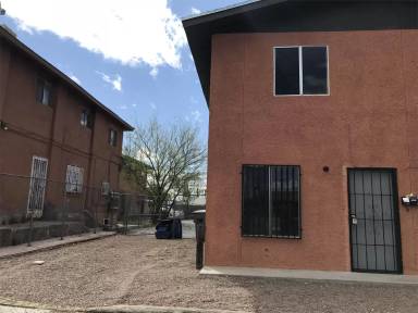 Main picture of 3608 Tularosa Ave