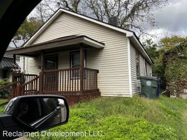 Main picture of 347 E Second St