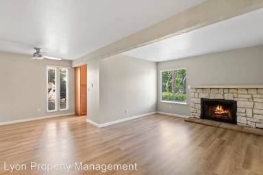 Main picture of 5333 Primrose Dr