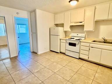 Main picture of 4086 Swift Ave