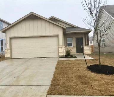 Main picture of 305 Satsuma Dr
