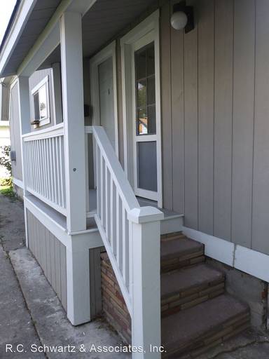 Main picture of 1908 W Broadway Ave