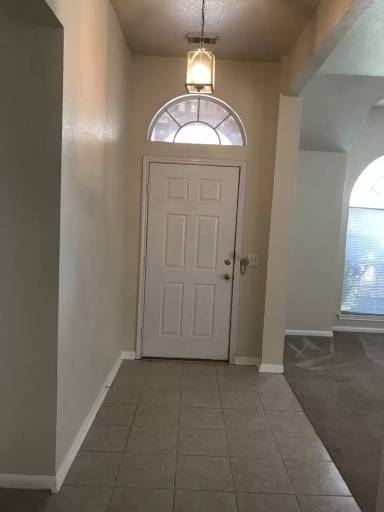 Main picture of 2520 Crested Hts