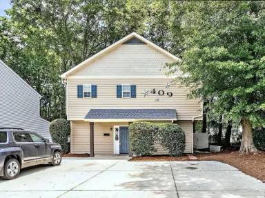 Main picture of 409 Cherry St