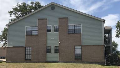 Main picture of 1100 Autumn Cir