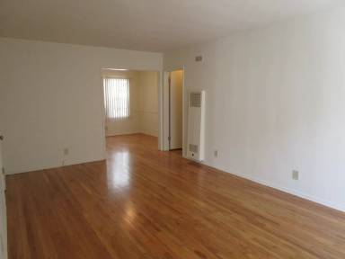 Main picture of 126 N Lamer St