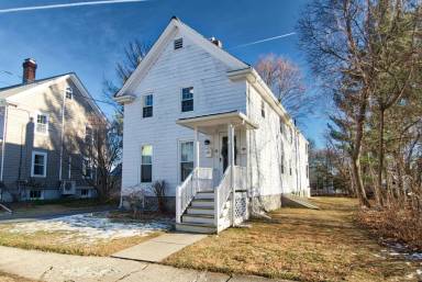 Main picture of 36 Shirley St