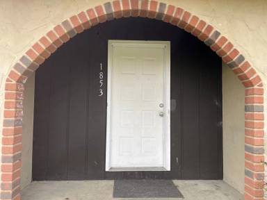 Main picture of 1853 Lake Club Dr