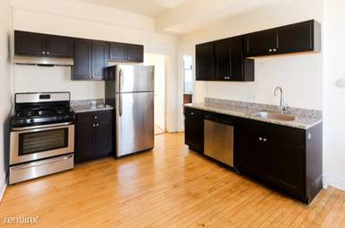 Main picture of 3422 W Grace St