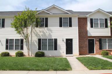 Main picture of Sterling Park Townhouse