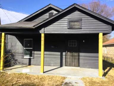 Main picture of 2130 Howell Ave