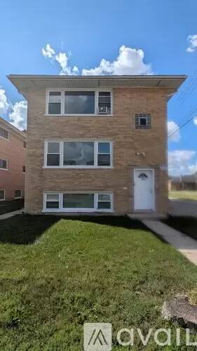 Main picture of 1014 S 15th Ave