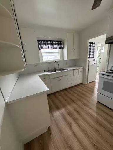 Main picture of 1321 NE 7th St