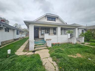 Main picture of 521 N Sherman Dr