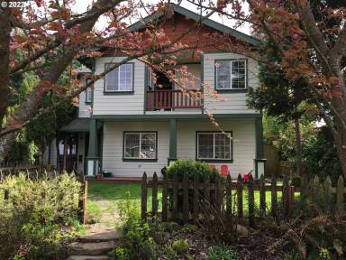 Main picture of 6522 SE Ivon St