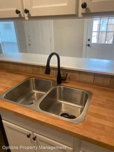 Main picture of 2316 Andover Dr