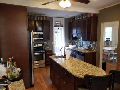 Main picture of 217 Alden Ave