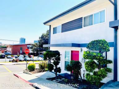 Main picture of 335 Center St