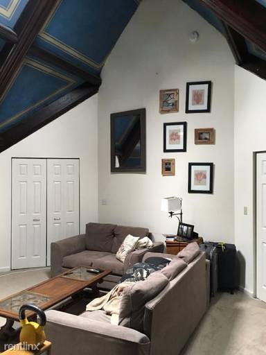 Main picture of 21 Bow St