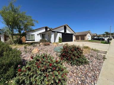 Main picture of 1828 Donahue Dr