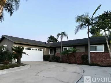 Main picture of 634 Mission Ct