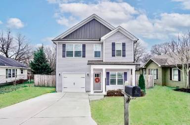 Main picture of 206 Snow St