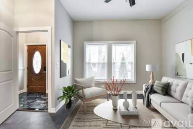 Main picture of 3501 W Le Moyne St