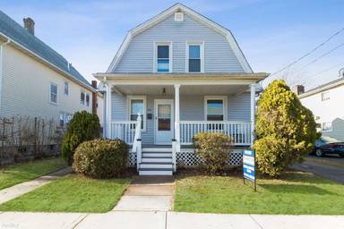 Main picture of 144 Gorham Ave
