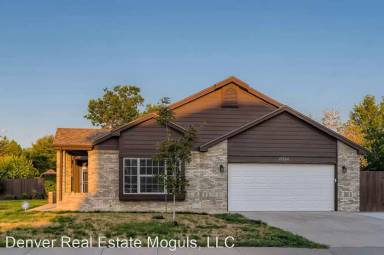 Main picture of 12884 N Lake Dr