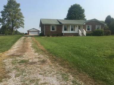Main picture of 324 Blue Door Rd