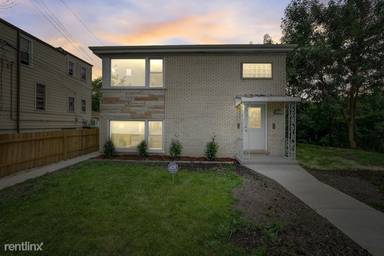Main picture of 4315 W Melrose St
