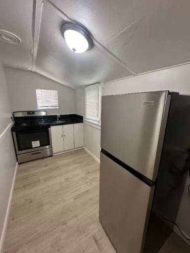 Main picture of 4036 4th St